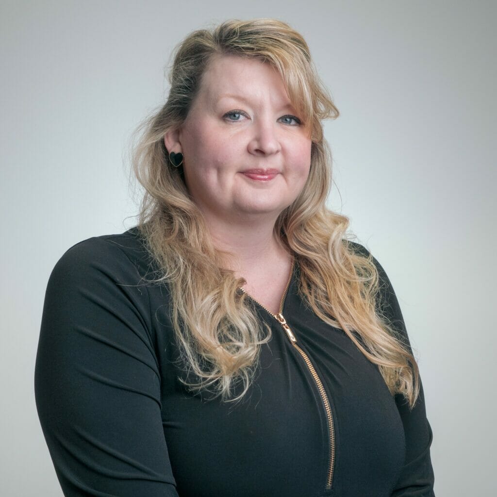 Danica, Lexington branch manager