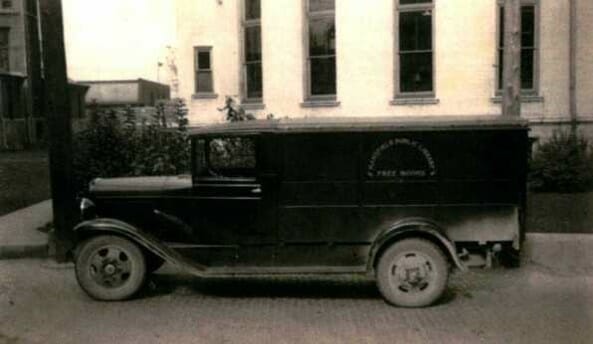 1931 book truck in black and white