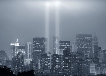911